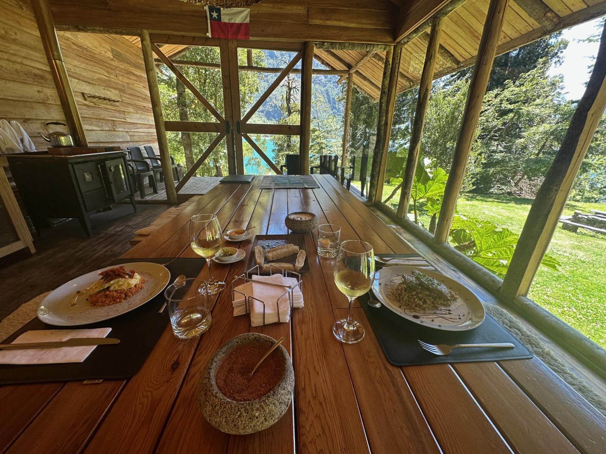 Lodge Tagua Tagua, Puelo Patagonia Puelo River Exterior foto